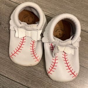 Freshly picked baseball moccasins- size 4